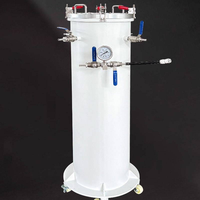 定制圆筒式真空箱